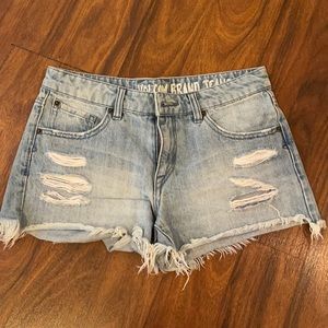 Women’s jean shorts